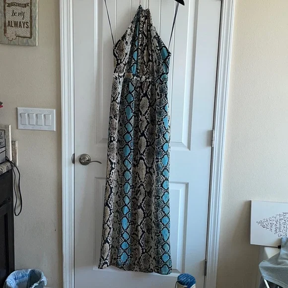 Guess | Dresses | Bnwot Guess Halter Top Style Snake Print Maxi Dress Sz  Small | Poshmark